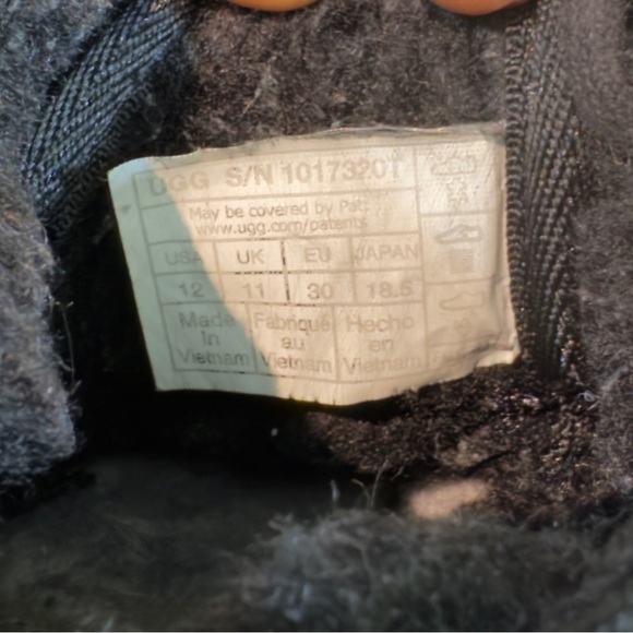 UGG Neumel 2 Black 1017320T Preschool Little Kids Size 12C - Picture 6 of 6